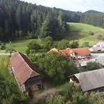 Farm stay Tourist Farm Klevz