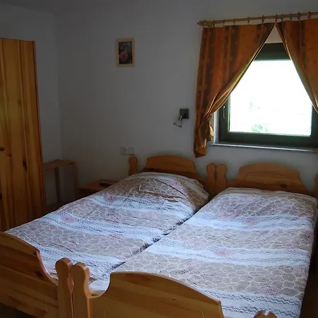 Farm stay Tourist Farm Klevz Slovenj Gradec